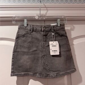 Stylish Gray Denim Skirt